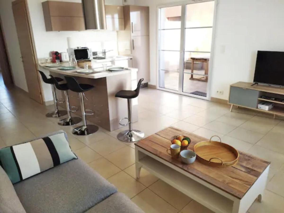 Beau T2 au calme à deux pas du port d'Erbalunga Apartamento Erbalunga  Exterior foto